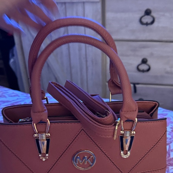 Adorable handbag/ shoulder Handbag - Picture 7 of 7